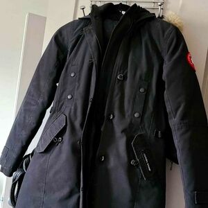 CANADA GOOSE winter jacket